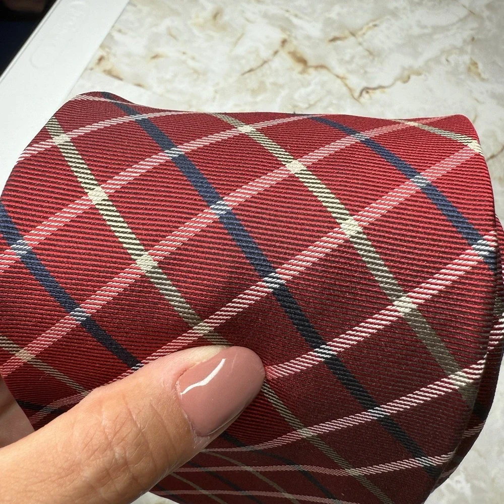 NWOT Jos. A. Bank Men's Silk Necktie‎ Red Blue Green Plaid 3 3/4 x 59